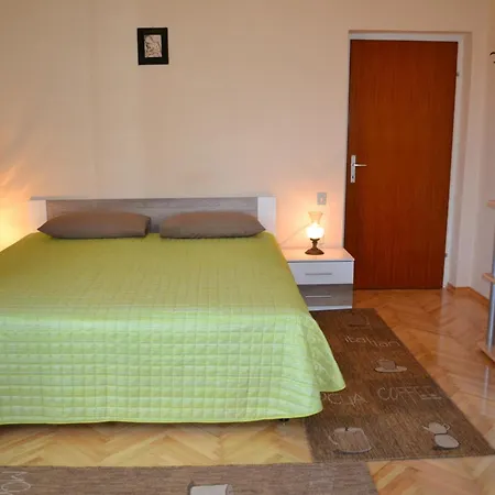 Minak Affittacamere 4*